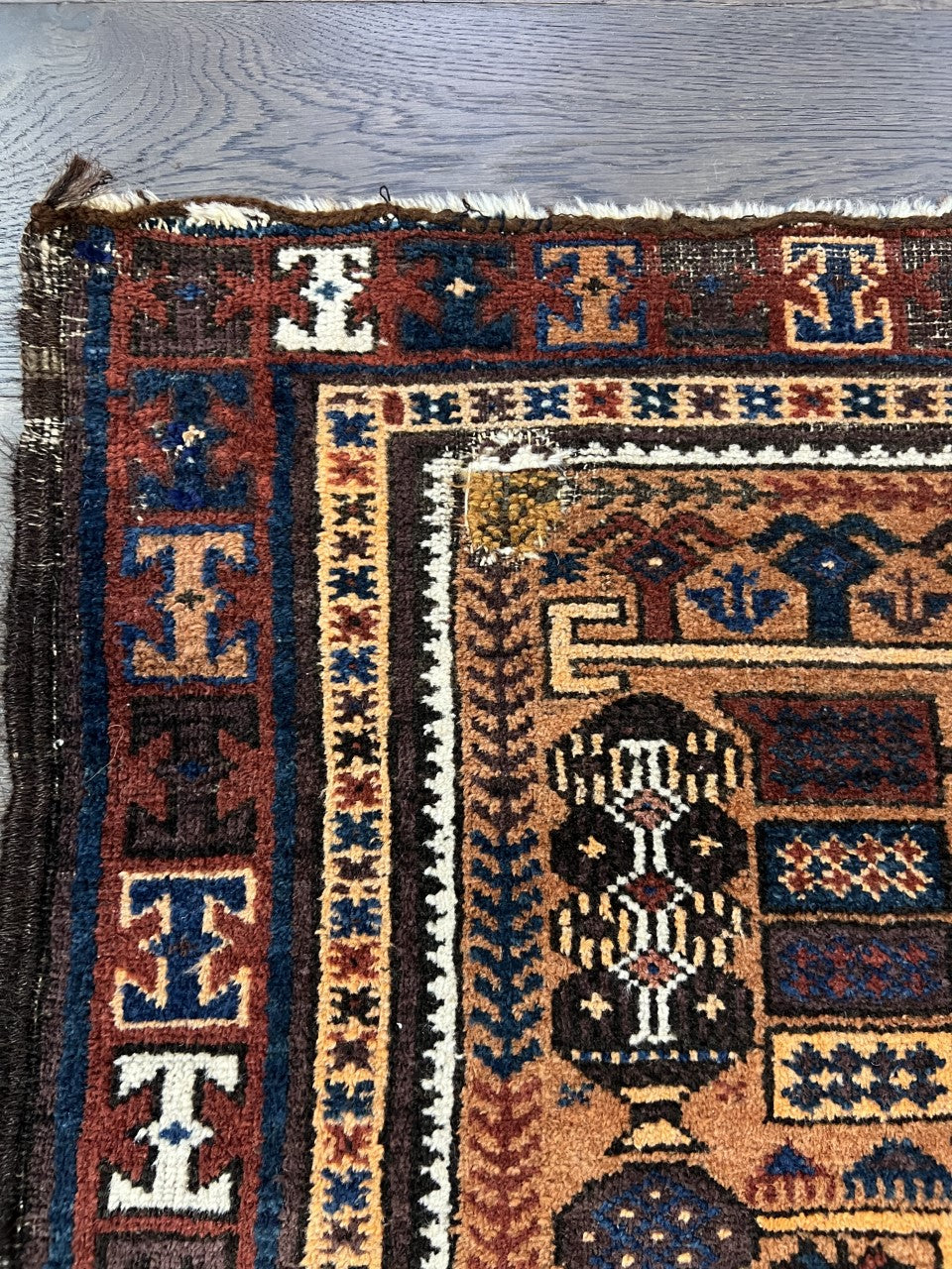 Amazing Old Antique Handmade Baluchi rug - Hakiemie Rug Gallery