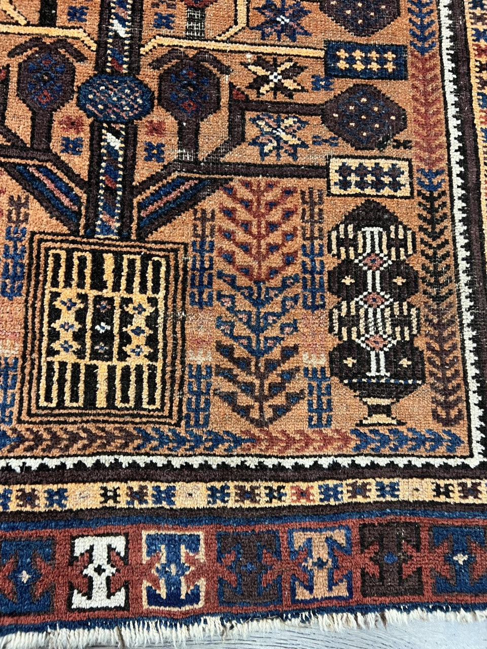 Amazing Old Antique Handmade Baluchi rug - Hakiemie Rug Gallery