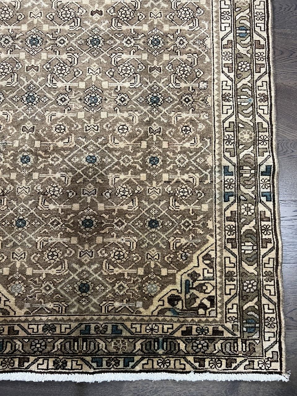 Wonderful old Handmade Malayer Runner - Hakiemie Rug Gallery