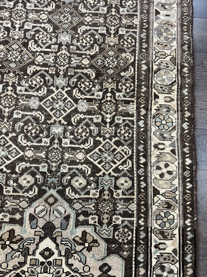 Stunning old Handmade Malayer Runner - Hakiemie Rug Gallery