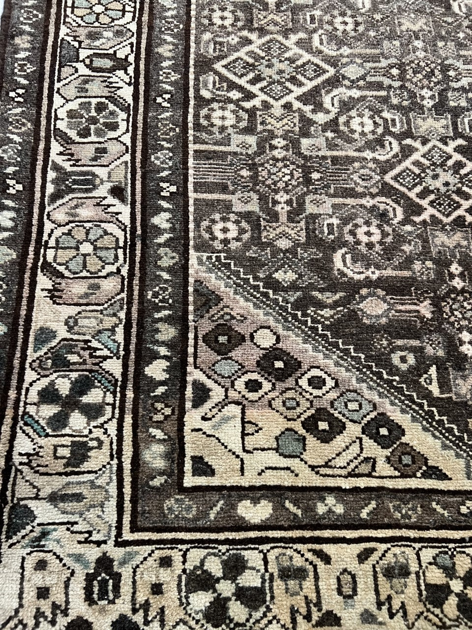 Stunning old Handmade Malayer Runner - Hakiemie Rug Gallery