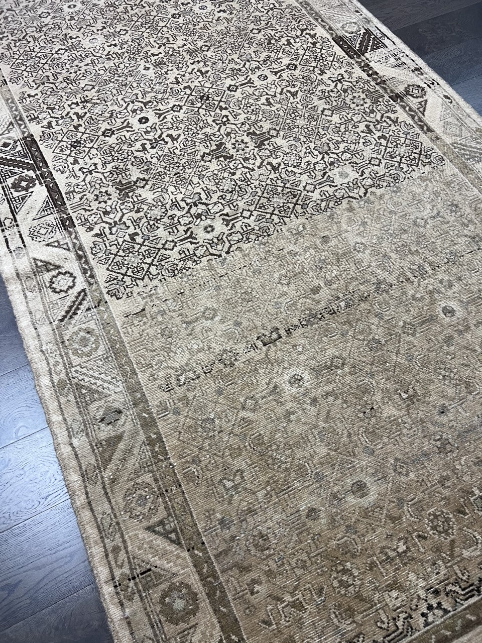 Amazing old Handmade Malayer Rug - Hakiemie Rug Gallery