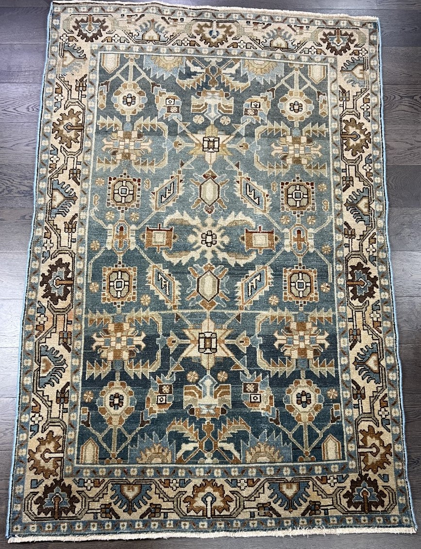 Wonderful vintage Handmade Malayer Rug - Hakiemie Rug Gallery