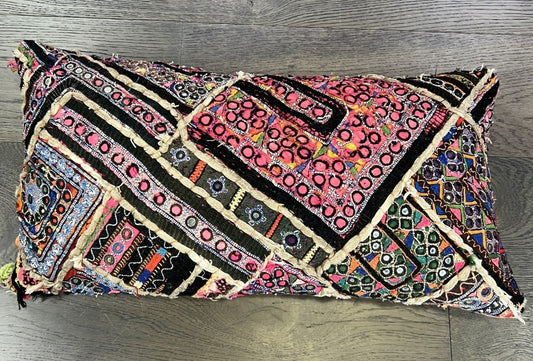 Stunning vintage Indian cushion - Hakiemie Rug Gallery