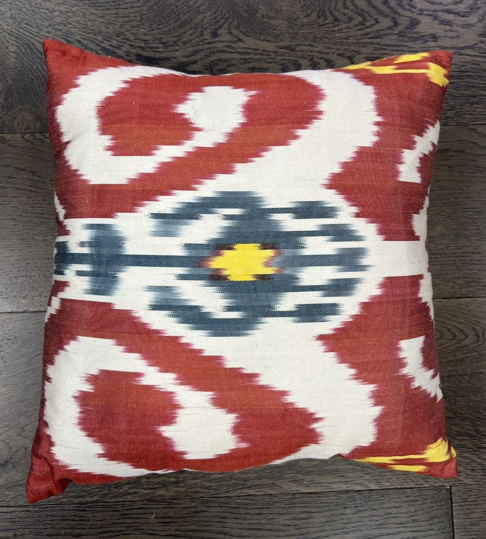 Beautiful new Handmade Uzbek Ikat Silk cushion - Hakiemie Rug Gallery