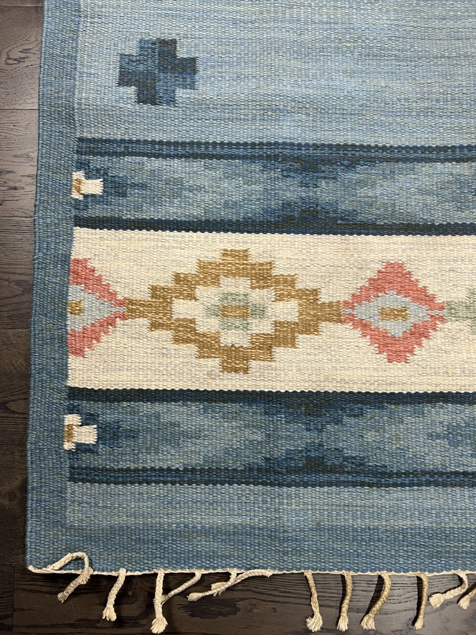 Amazing Swedish Kilim decorative rug - Hakiemie Rug Gallery