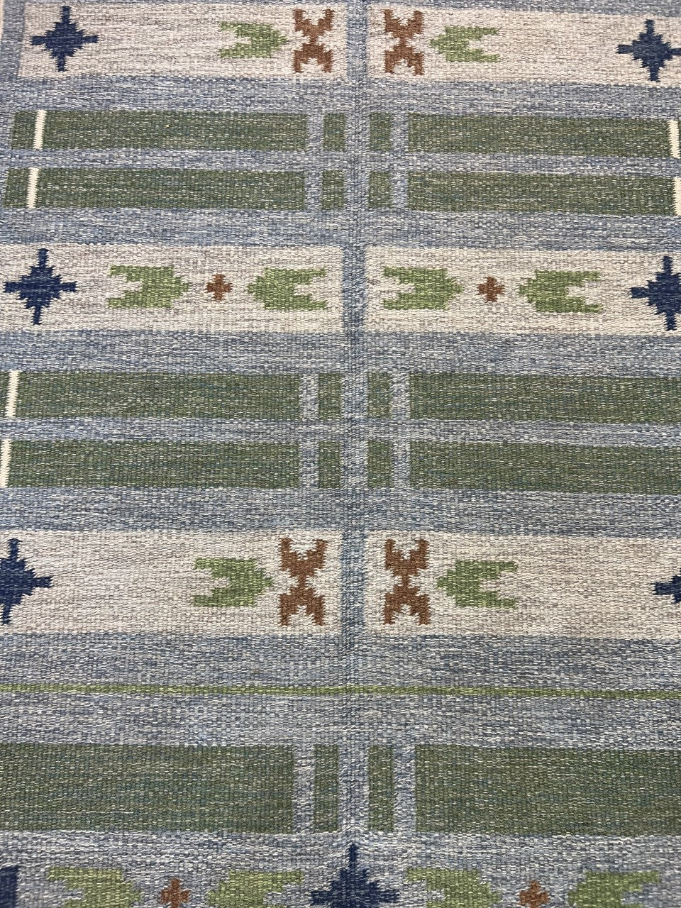 Amazing Swedish Kilim decorative rug - Hakiemie Rug Gallery