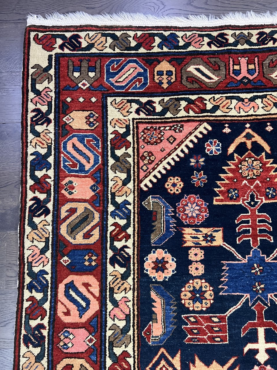 Amazing vintage Handmade Caucasian Shirwan rug - Hakiemie Rug Gallery