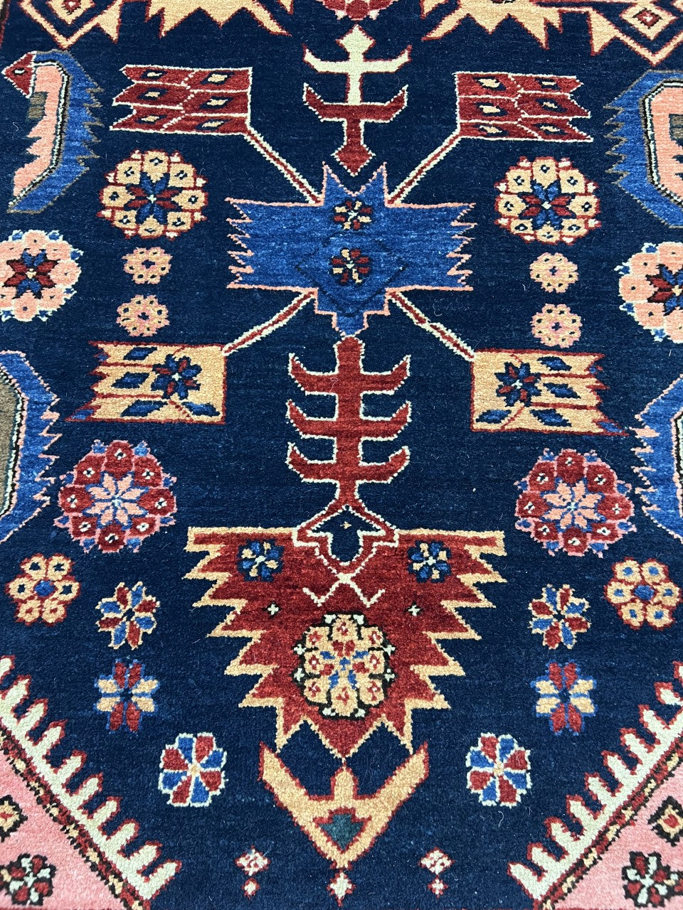 Amazing vintage Handmade Caucasian Shirwan rug - Hakiemie Rug Gallery