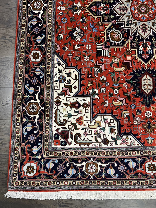 Amazing decorative Tabriiz rug - Hakiemie Rug Gallery