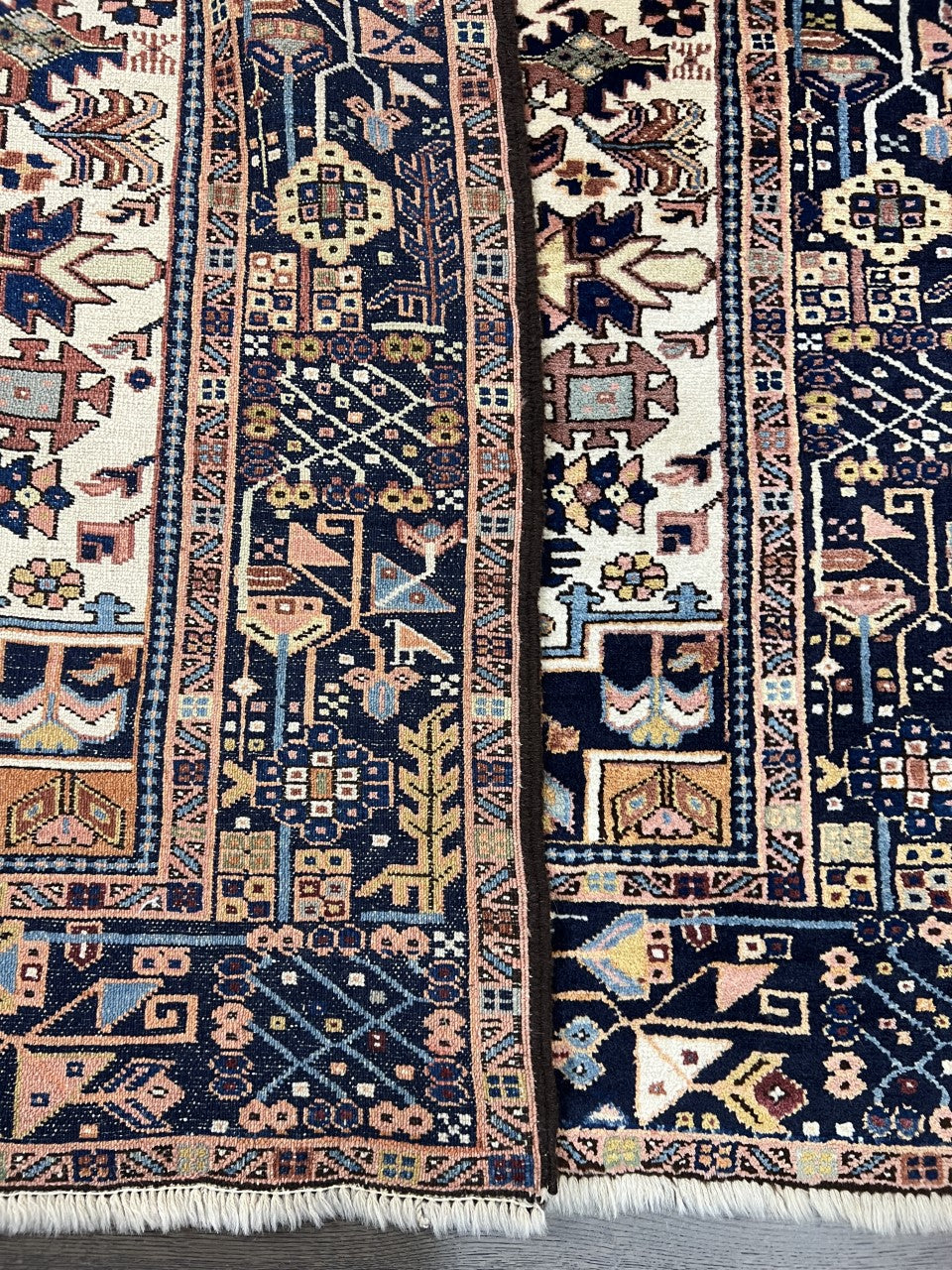 Amazing vintage antique Heriz -Karaja rug - Hakiemie Rug Gallery