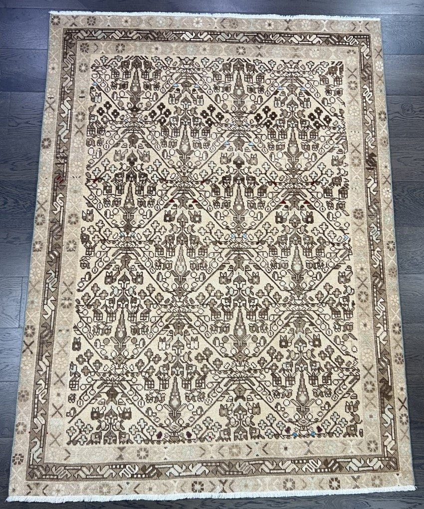 Wonderful vintage Afshar rug - Hakiemie Rug Gallery