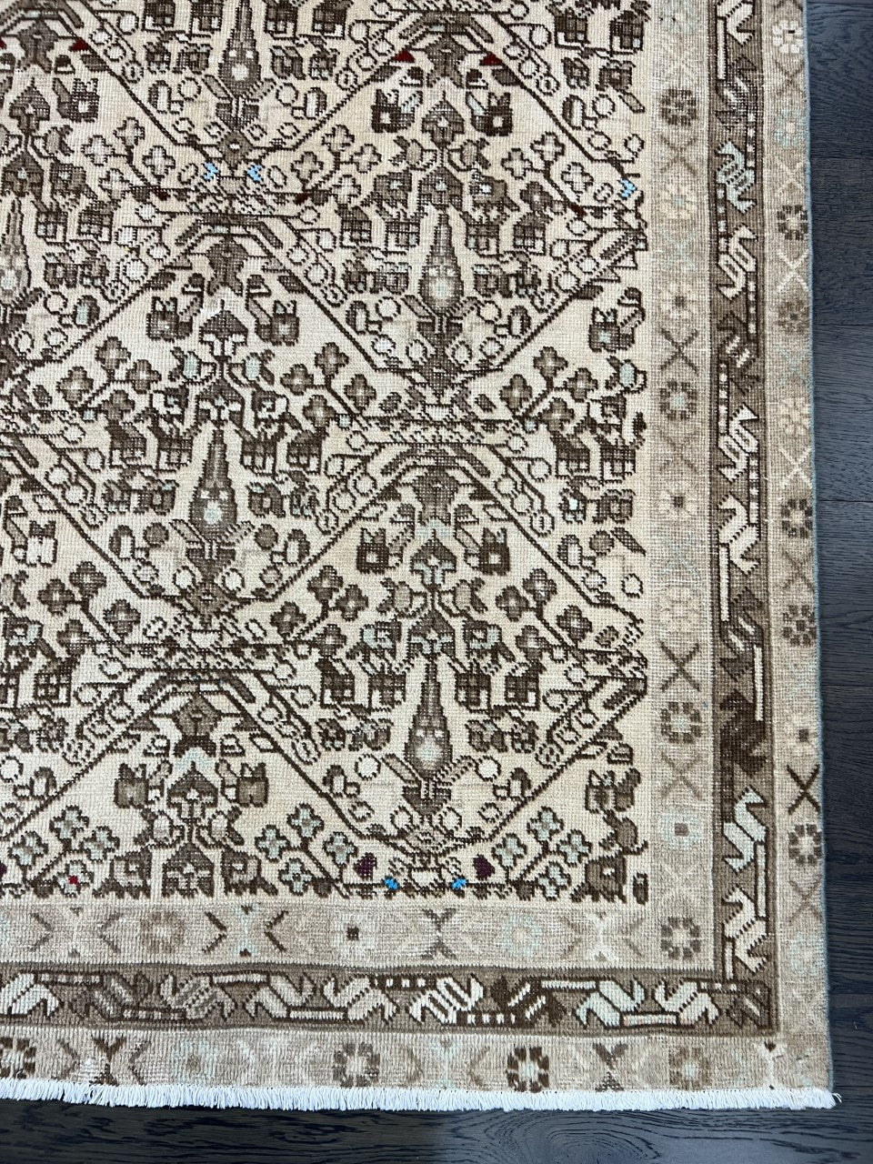 Wonderful vintage Afshar rug - Hakiemie Rug Gallery