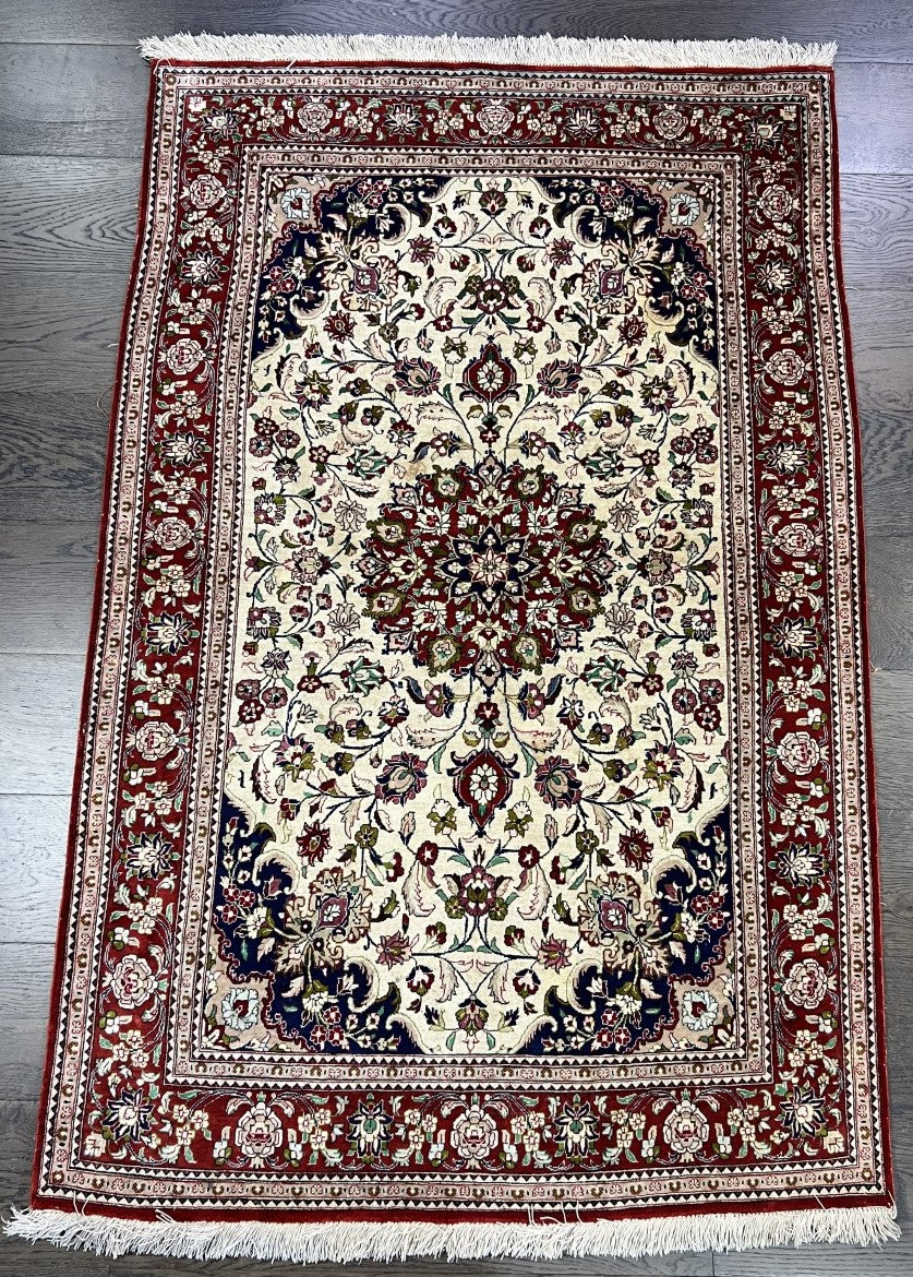 Wonderful vintage decorative Persian qom silk rug. - Hakiemie Rug Gallery