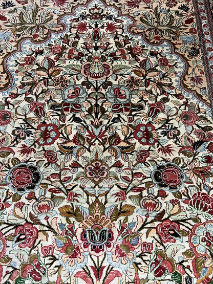 Amazing vintage decorative Qom silk rug - Hakiemie Rug Gallery