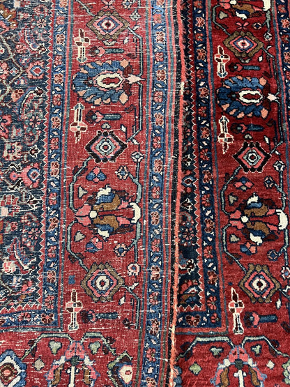 Beautiful old antique decorative Bijar rug - Hakiemie Rug Gallery