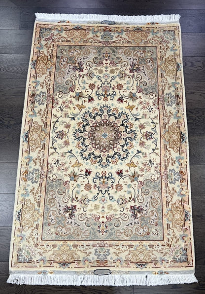 Stunning vintage Handmade Tabriiz rug - Hakiemie Rug Gallery