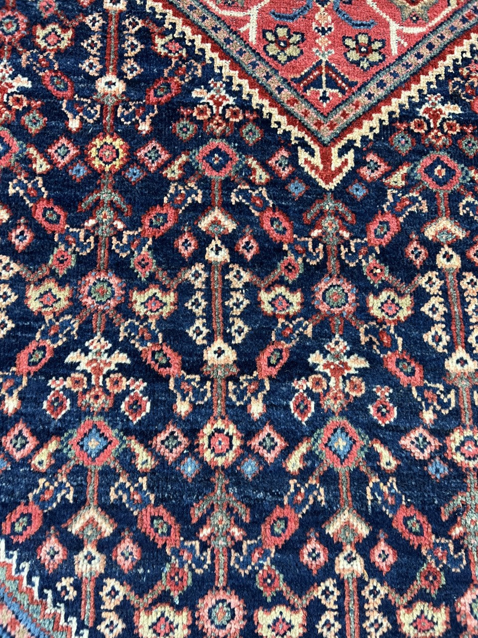 Amazing old antique handmade Mahal rug